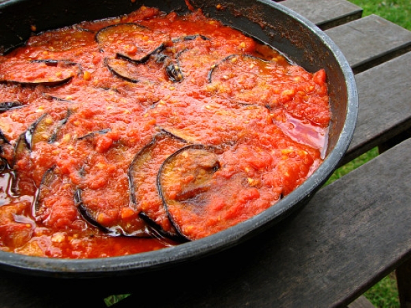 Berenjenas con salsa de tomate